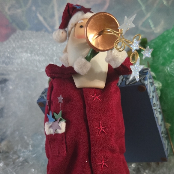 Demdaco Santa Figurine with Red Coat and Gold Trumpet - Picture 1 of 3